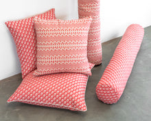 Load image into Gallery viewer, The Standard Pillow - custom Lisa Fine Textiles Luxor