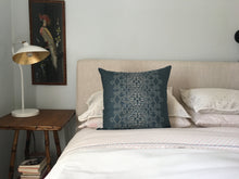Load image into Gallery viewer, The Standard Pillow - custom Lisa Fine Textiles Aswan